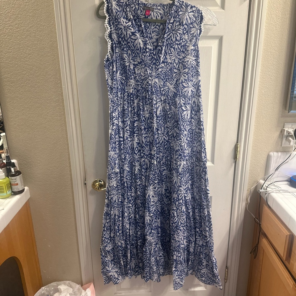 Vince Camuto Navy and White Floral Maxi Dress